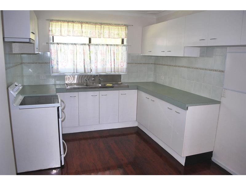 5 Gwenneth Cl, Kanwal NSW 2259