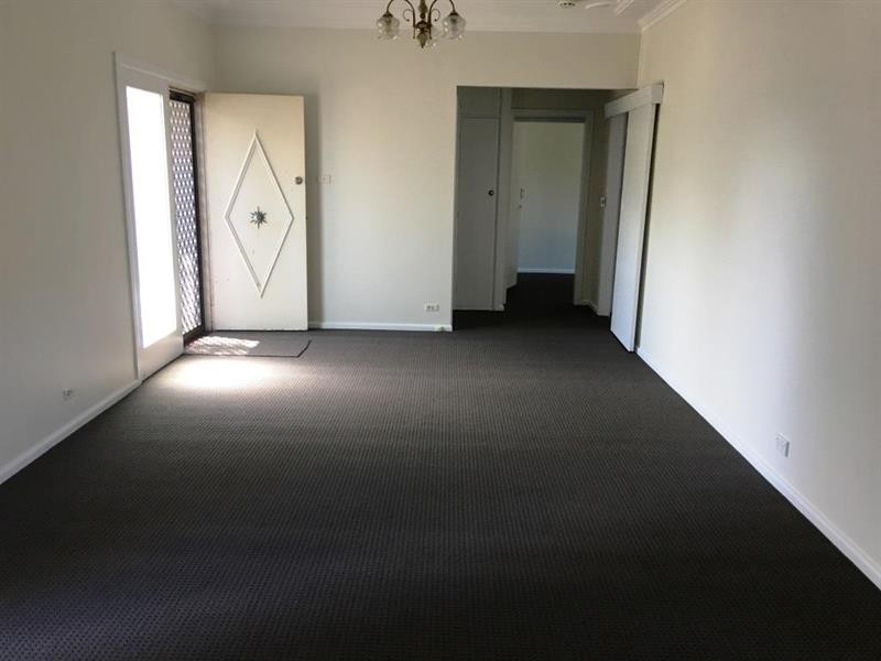 11 Kantara Rd, Canton Beach NSW 2263