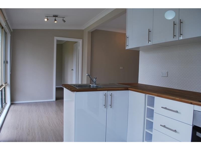 1 Wyreema Ave, Charmhaven NSW 2263