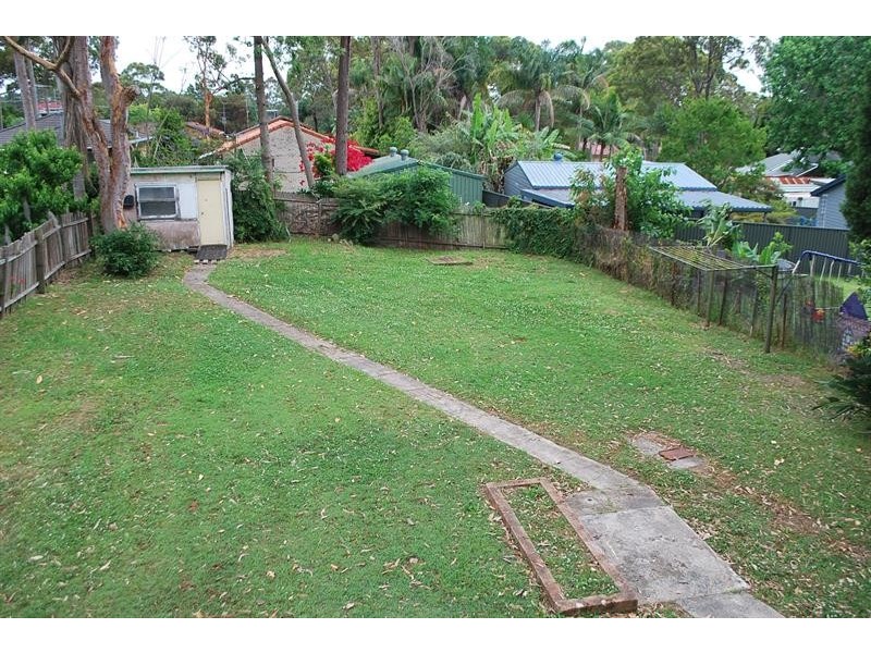 1 Wyreema Ave, Charmhaven NSW 2263