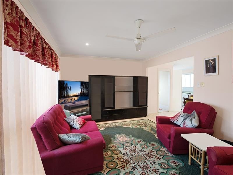 64  Kelsey Rd, Noraville NSW 2263