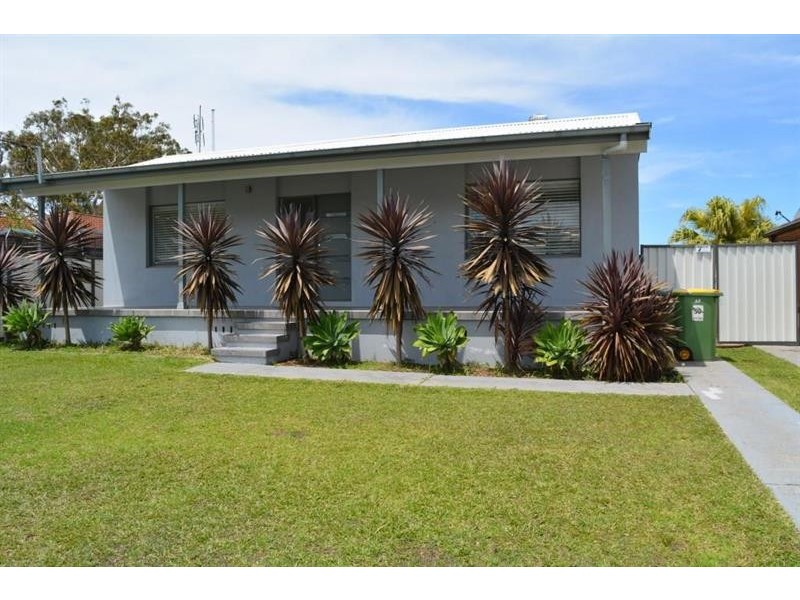 77 Taronga Avenue, San Remo NSW 2262