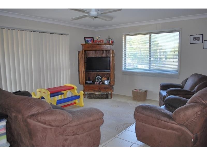 146 Stanley St, Kanwal NSW 2259