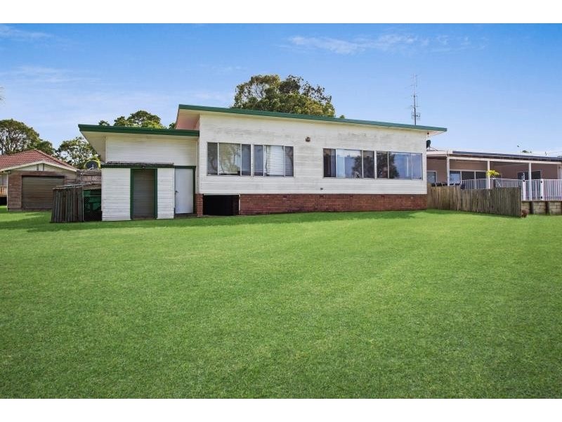 4A Winbourne St, Gorokan NSW 2263
