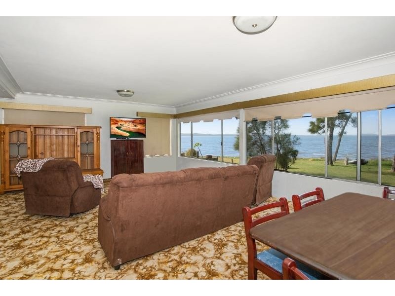 4A Winbourne St, Gorokan NSW 2263