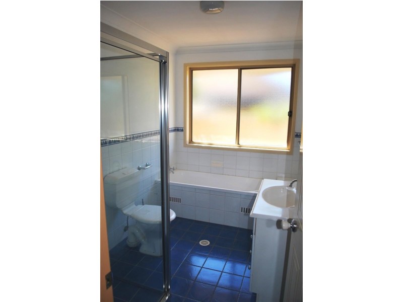 108 Blueridge Dr, Blue Haven NSW 2262