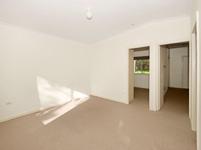 38 Vena Ave, Gorokan NSW 2263