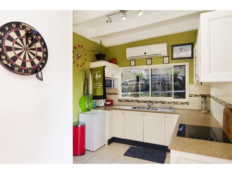 32 Rolfe Ave, Kanwal NSW 2259