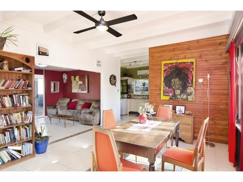 32 Rolfe Ave, Kanwal NSW 2259