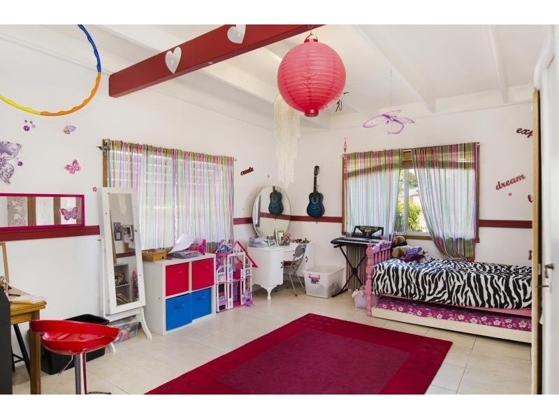 32 Rolfe Ave, Kanwal NSW 2259