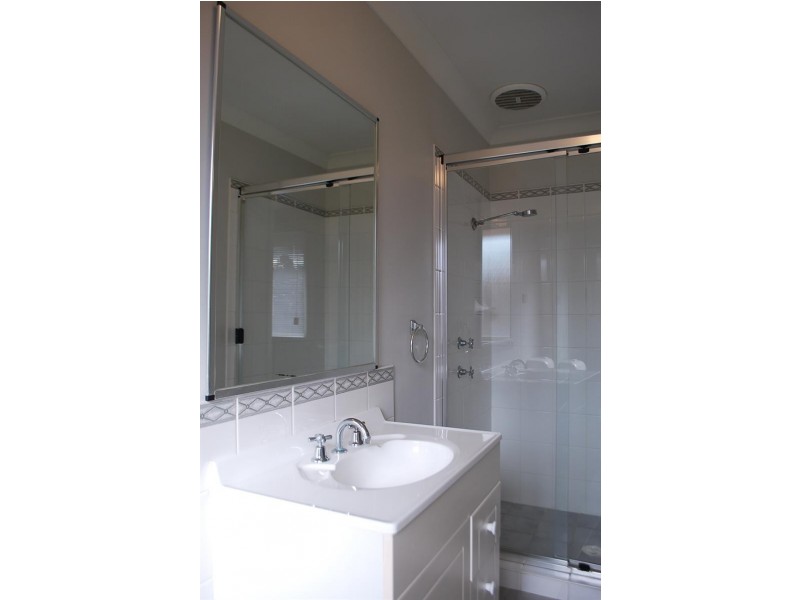 24 Imlay St, Woongarrah NSW 2259