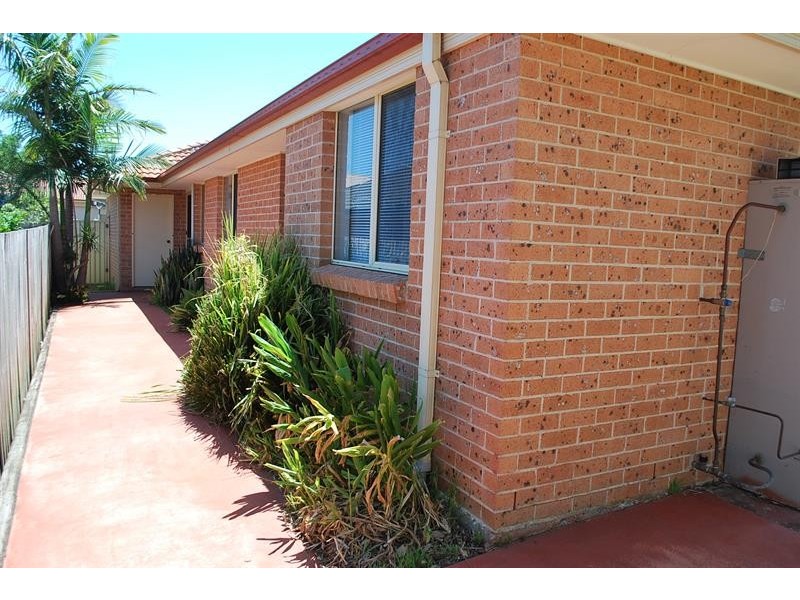24 Imlay St, Woongarrah NSW 2259
