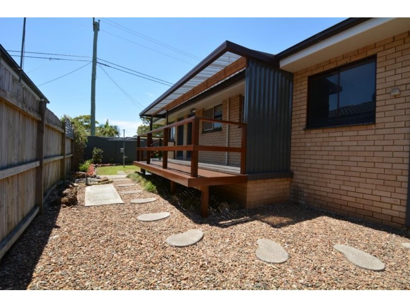 1 Marks Road, Gorokan NSW 2263