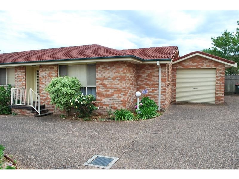 2/21-23 Victoria Ave, Toukley NSW 2263