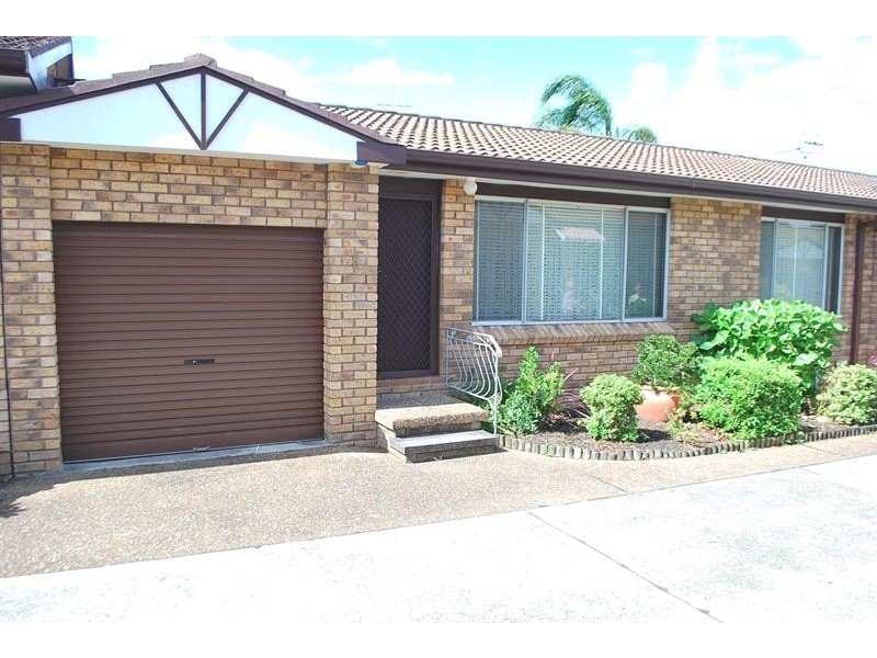 8/2-4 Wilson St, Toukley NSW 2263