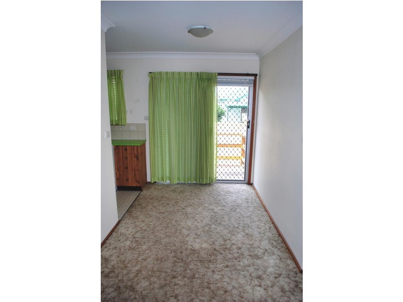 8/2-4 Wilson St, Toukley NSW 2263