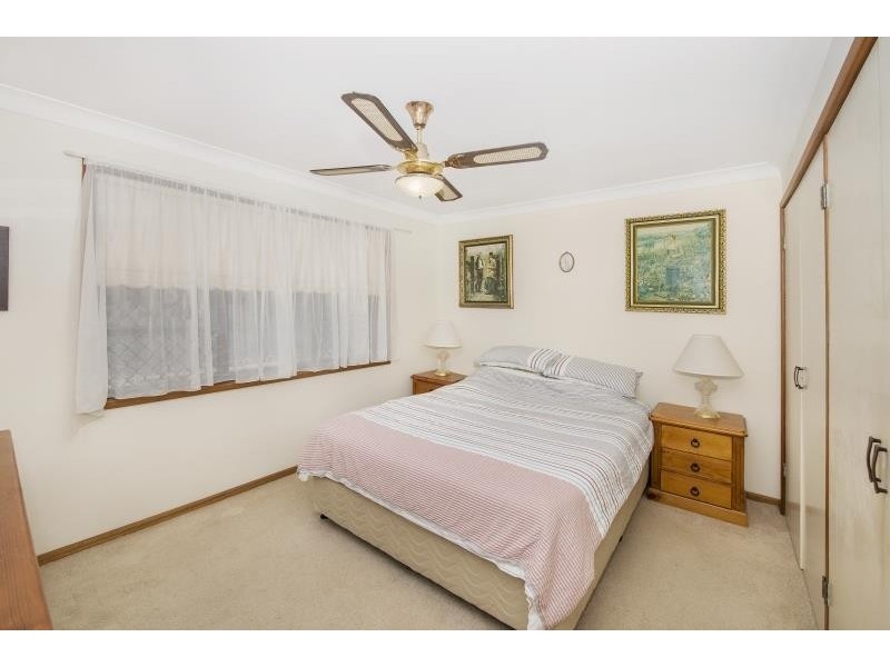 80 Malvina Pde, Lake Haven NSW 2263