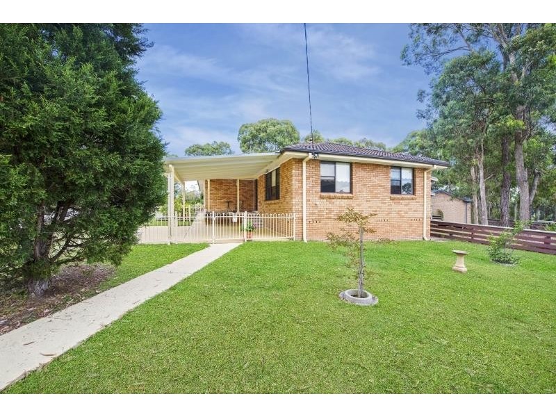 80 Malvina Pde, Lake Haven NSW 2263