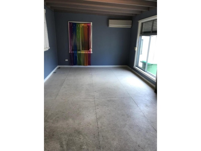 283 Main Rd, Toukley NSW 2263