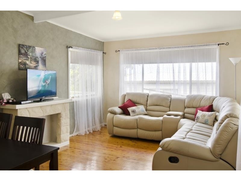 95 Iluka Ave, San Remo NSW 2262
