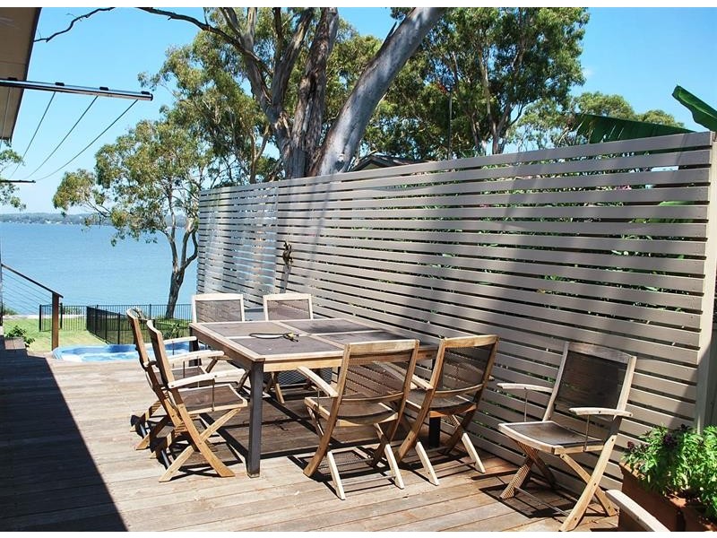 152 Buff Point Ave, Buff Point NSW 2262