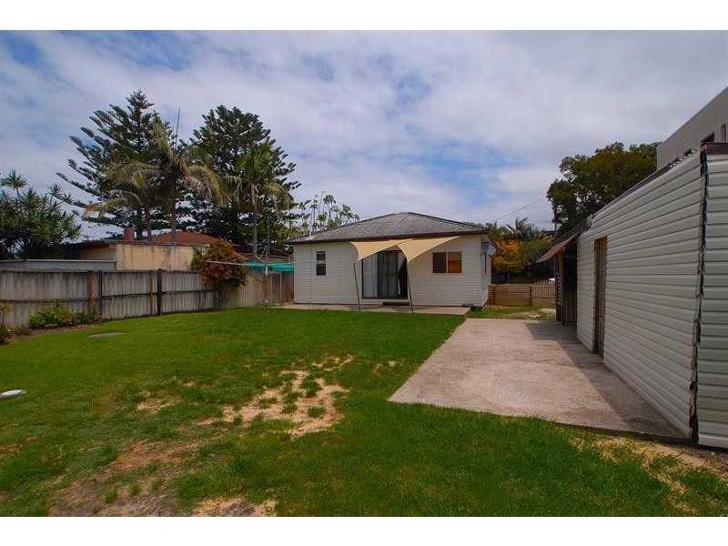 54 Soldiers Point  Dr, Norah Head NSW 2263