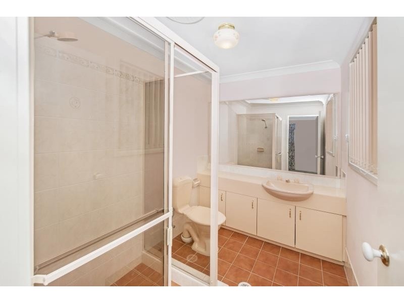 9 Rosella Cct, Blue Haven NSW 2262
