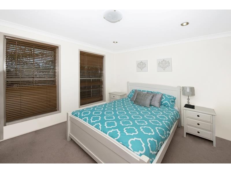 13 Samantha Cl, Kanwal NSW 2259