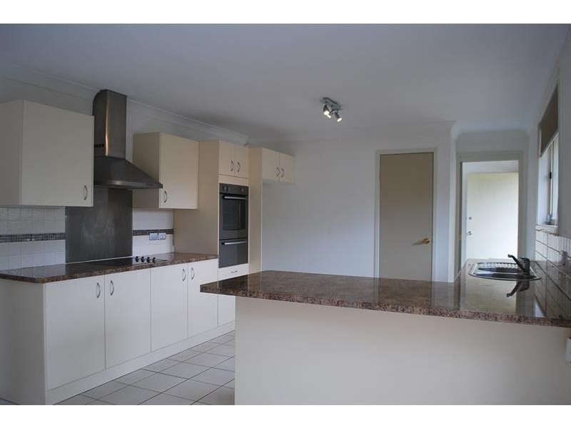 2/2 Yuruga Avenue, San Remo NSW 2262