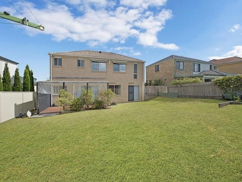 22 Belyando Cres, Blue Haven NSW 2262