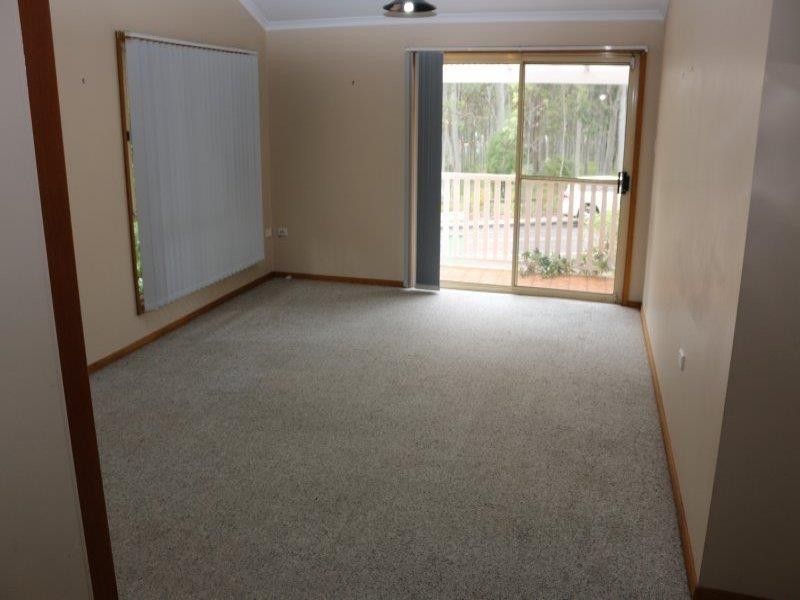 14 Donald Ave, Kanwal NSW 2259