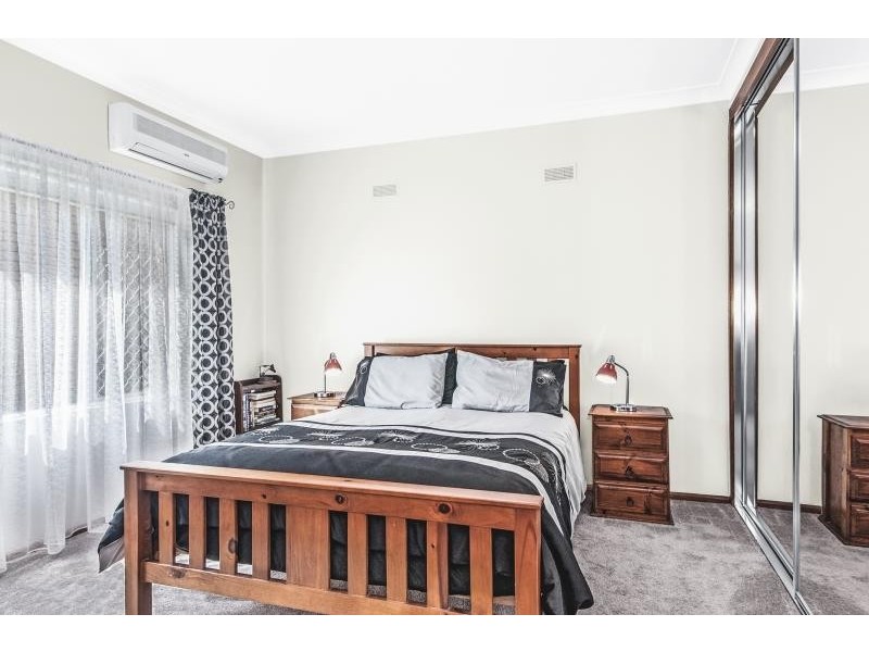 56 Marks Rd, Gorokan NSW 2263