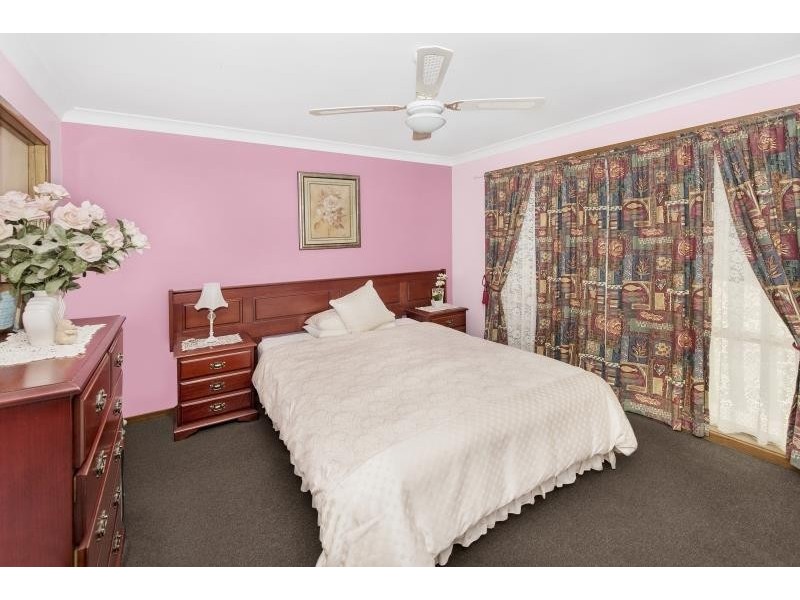 1 North Barrington Dr, Woongarrah NSW 2259