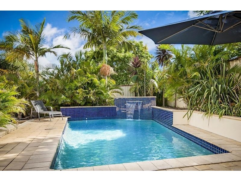 50 Dundonald Rd, Hamlyn Terrace NSW 2259