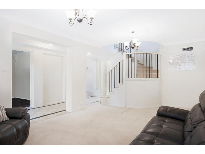 50 Dundonald Rd, Hamlyn Terrace NSW 2259