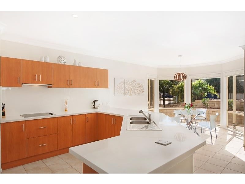 50 Dundonald Rd, Hamlyn Terrace NSW 2259