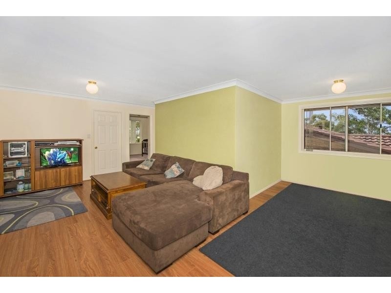 44 Vena Ave, Gorokan NSW 2263
