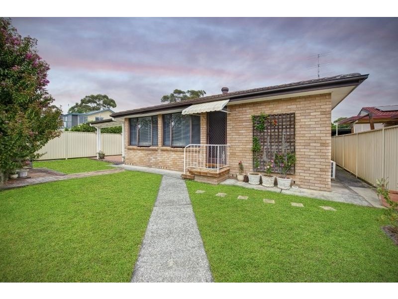 30 Rowena St, Noraville NSW 2263
