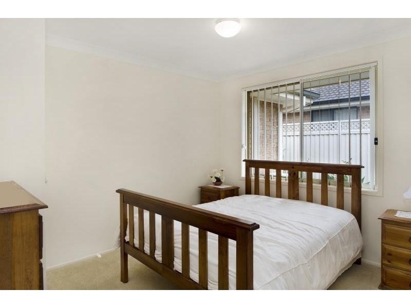 1 Fernlee Ct, Woongarrah NSW 2259