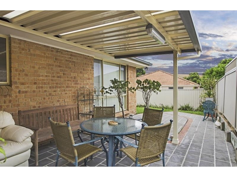 1 Fernlee Ct, Woongarrah NSW 2259