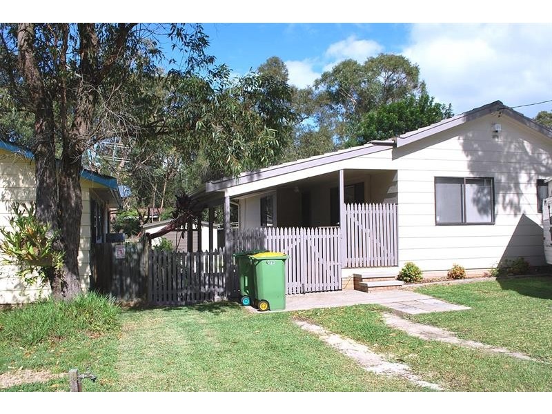 242 Scenic Dr, Buff Point NSW 2262