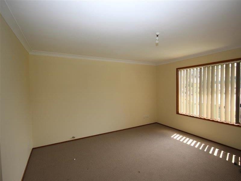 76 Katoomba Ave, San Remo NSW 2262