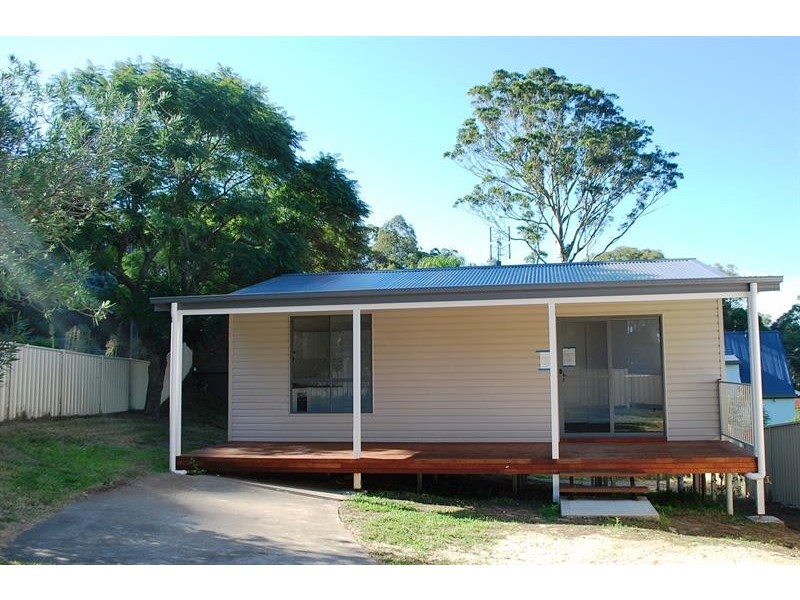 26a Crystal Cres, Wyong NSW 2259