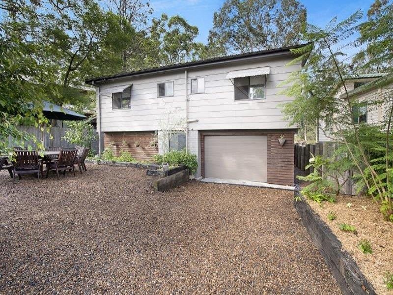 16 Turner Cl, Blue Haven NSW 2262