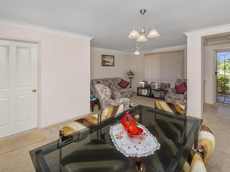 31 Marsden Rd, Blue Haven NSW 2262