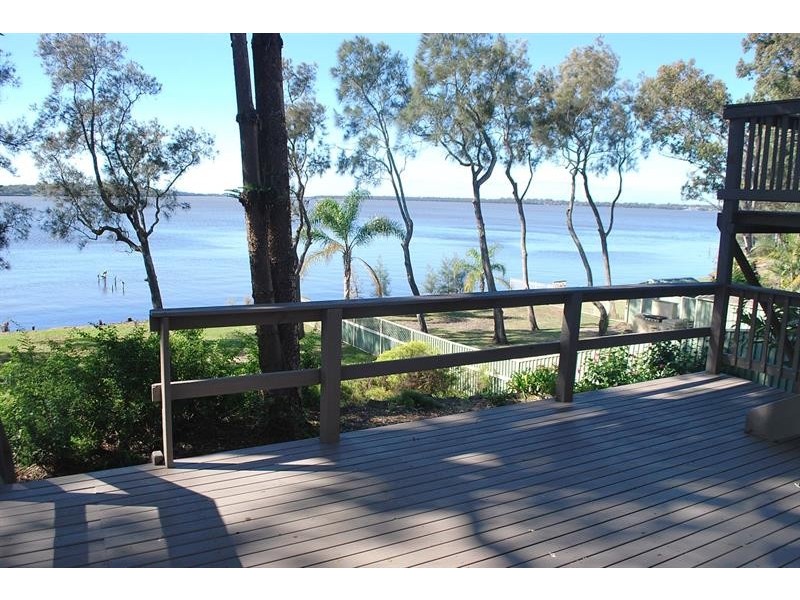 89 Malvina Pde, Lake Haven NSW 2263