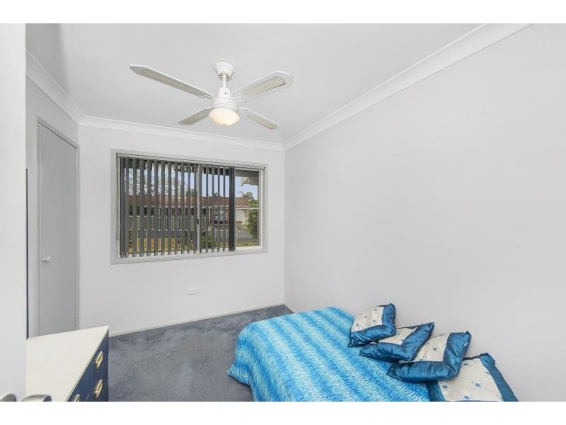 27 Kangaroo Ave, Lake Munmorah NSW 2259