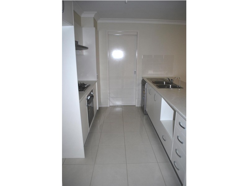 30 Bayberry Ave, Woongarrah NSW 2259