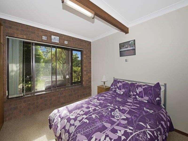 24 Grandview Pde, Gorokan NSW 2263