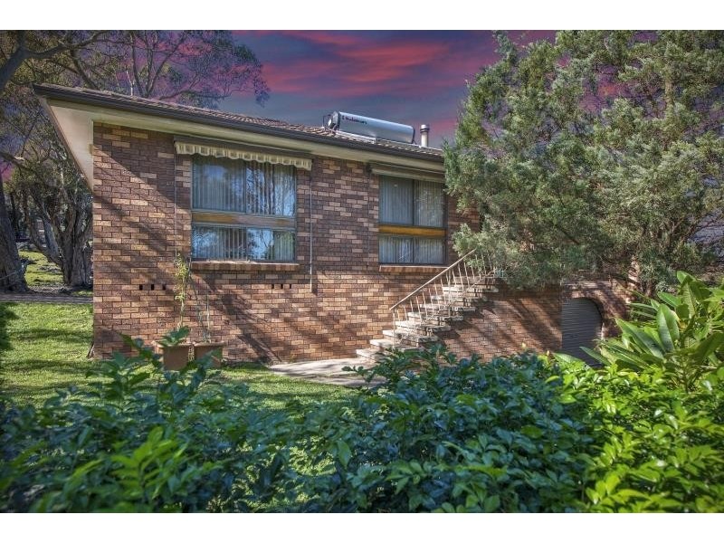 30 Craigie Ave, Kanwal NSW 2259